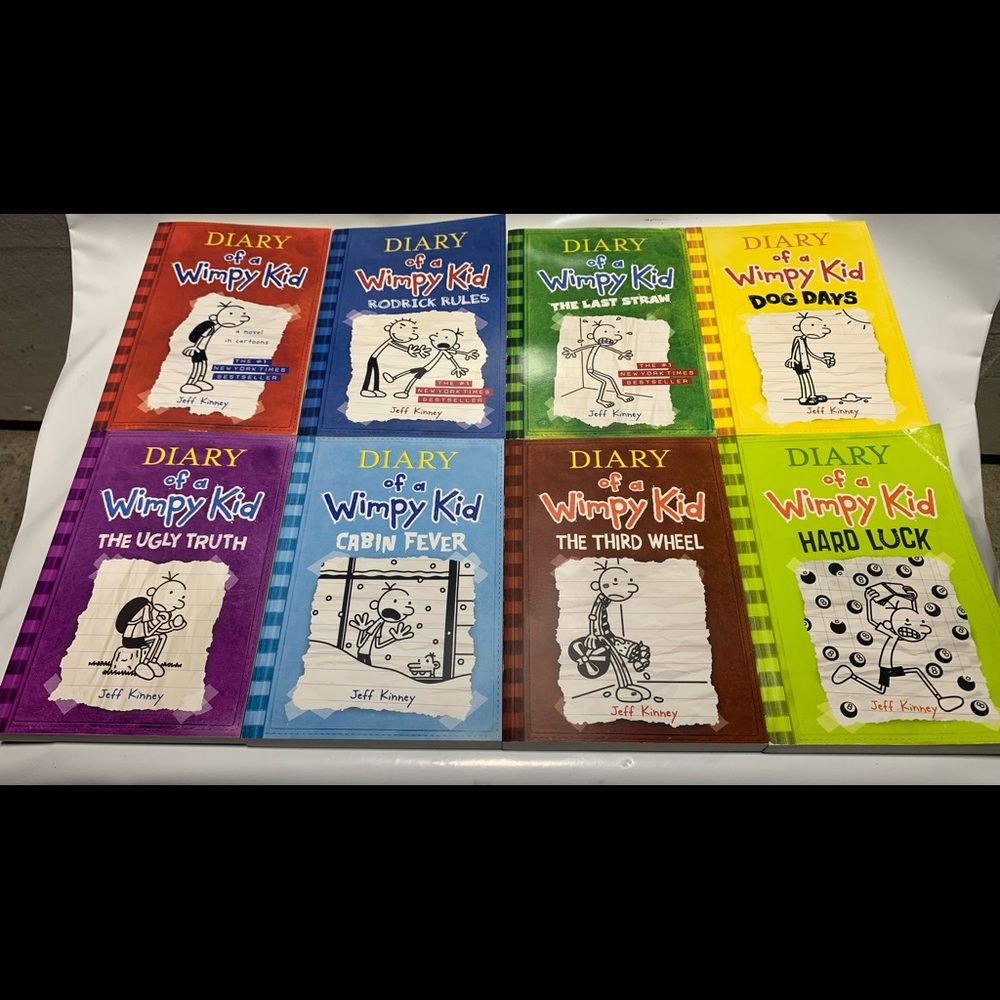 NWOT‼️ | Books 1-8 of the Diary of a Wimpy Kid series | Soft Cover